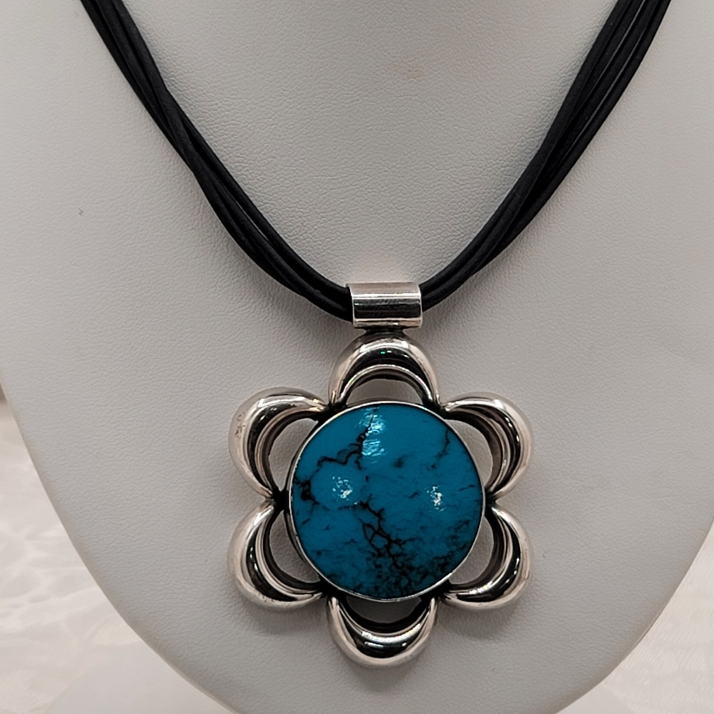 Bold Fabulous Solid Sterling Silver And Turqouise Flower Pendant
